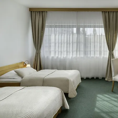 Hotel Oya