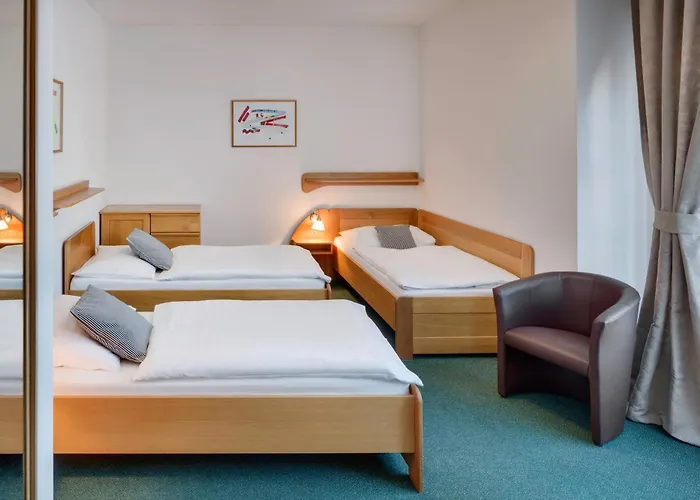 Hotel Oya 3*