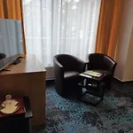 Oya Hotel 3*