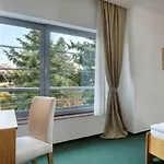 Oya Hotel