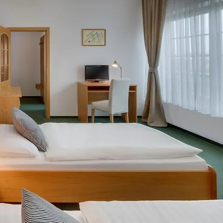 Oya Hotel Praga