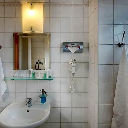 Hotel Oya Praga