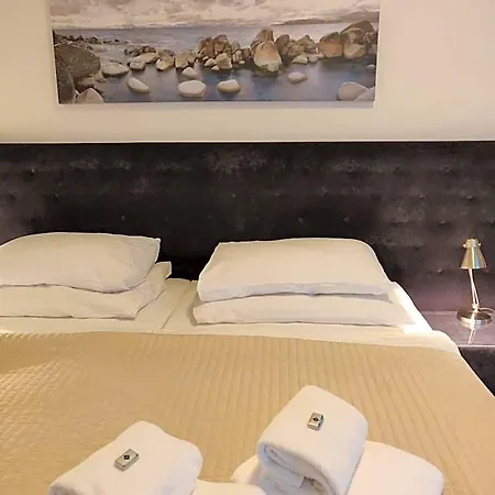 Hotel Oya 3*