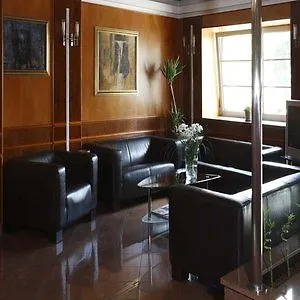 Oya Hotel 3*