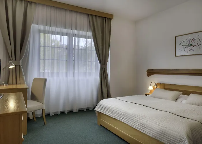 Oya Hotel 3*