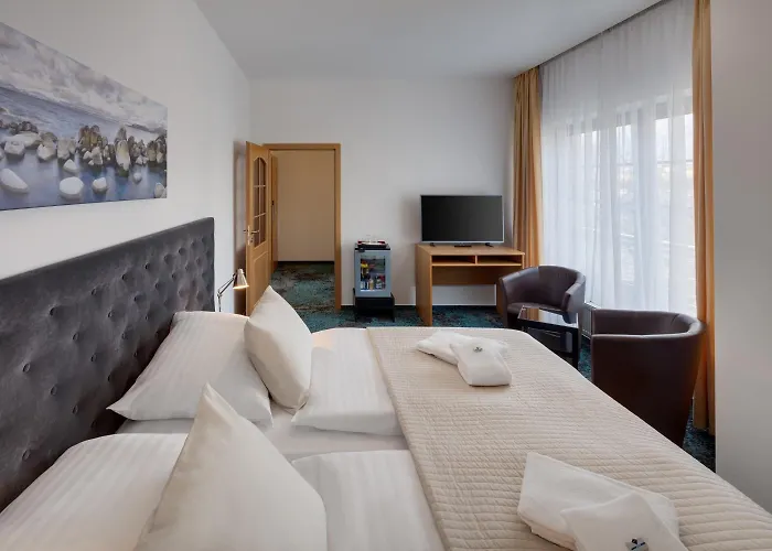 Hotel Oya 3*