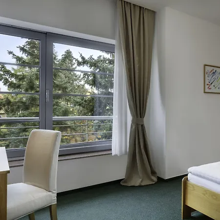 Hotel Oya Prague